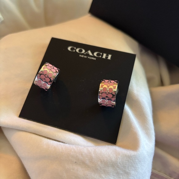 Coach SIGNATURE HUGGIE pink and silver earrings - Picture 1 of 8